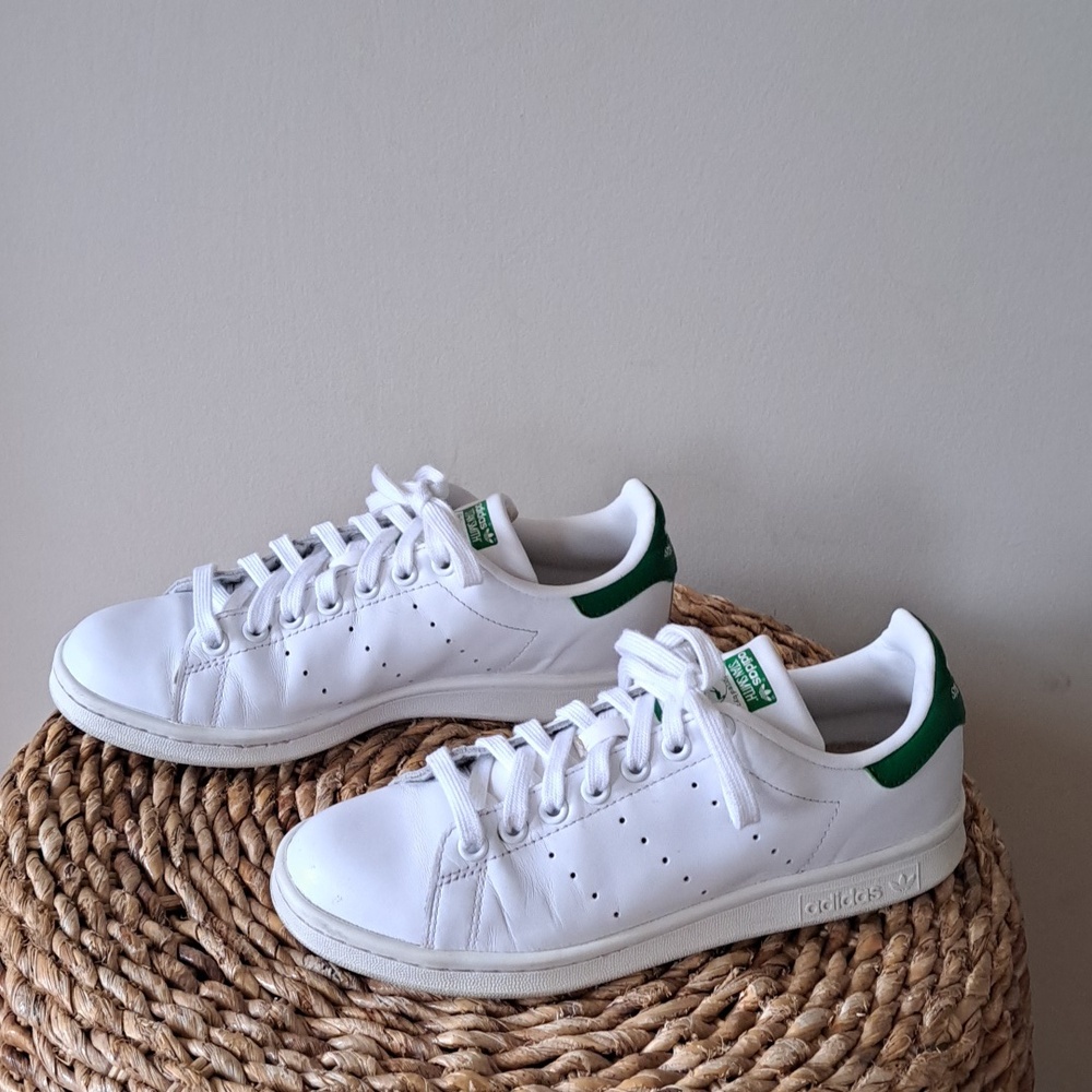 Adidas Unisex Original Stan Smith Athleisure White/Green Leather Sneaker M6/W7.5 - Picture 2 of 10